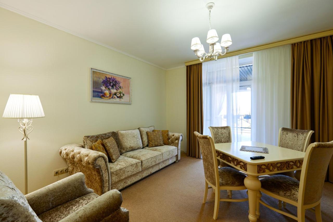 Medical&Spa Resort Alfa Radon Baraviki エクステリア 写真